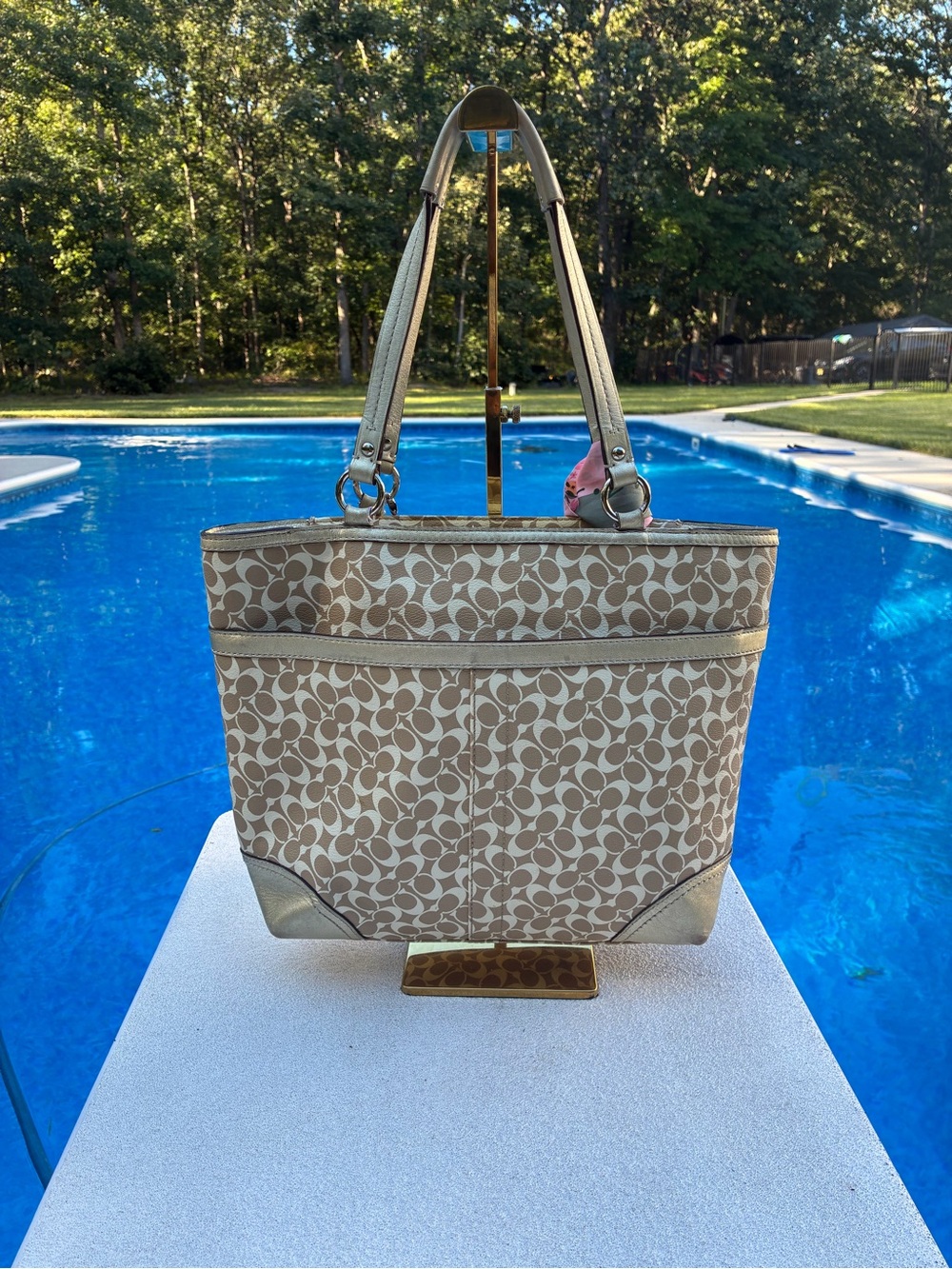 Gold Vintage Coach Heritage Stripe Signature Monogram Tote - Metallic Gold - Picture 4 of 13